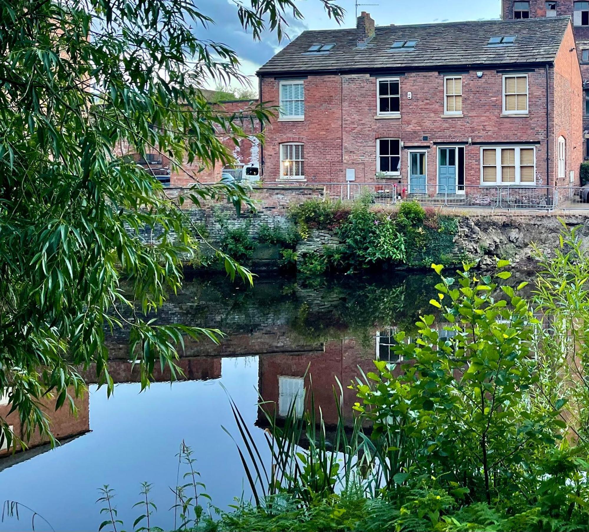 Riverside Victorian * Sheffield